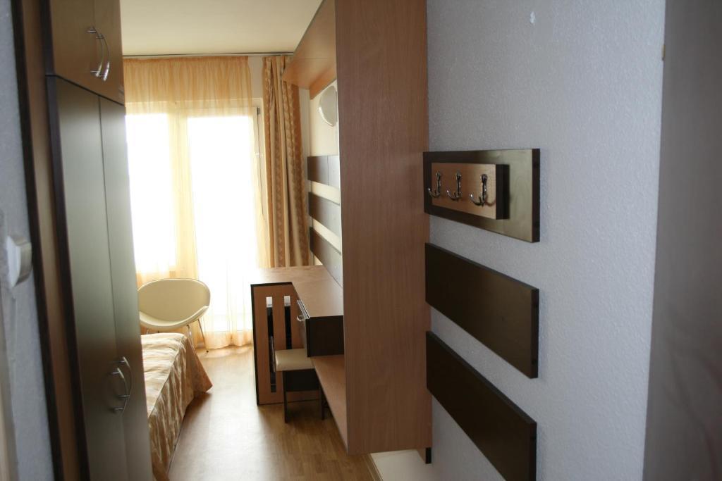 Capitol Hotel 3*